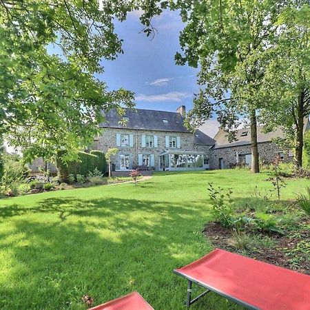 Le Jardin De Quercus Bed & Breakfast Bazouges-la-Perouse Bagian luar foto