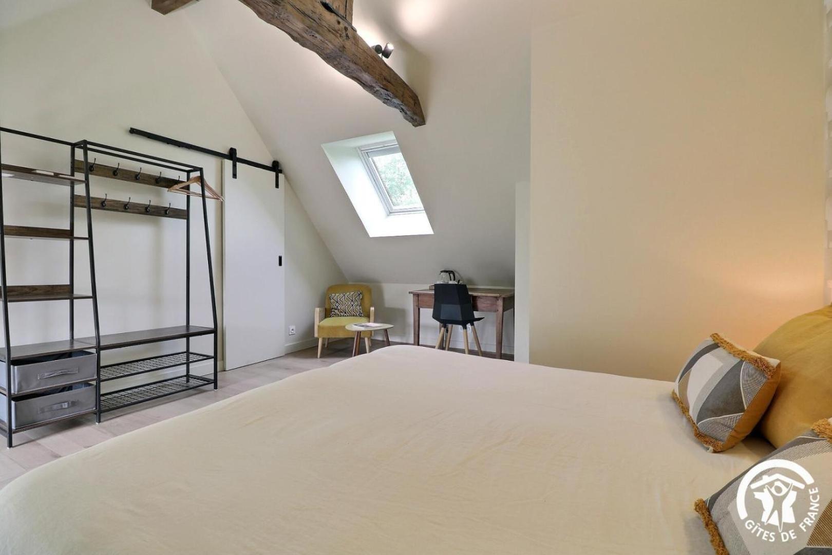 Le Jardin De Quercus Bed & Breakfast Bazouges-la-Perouse Bagian luar foto