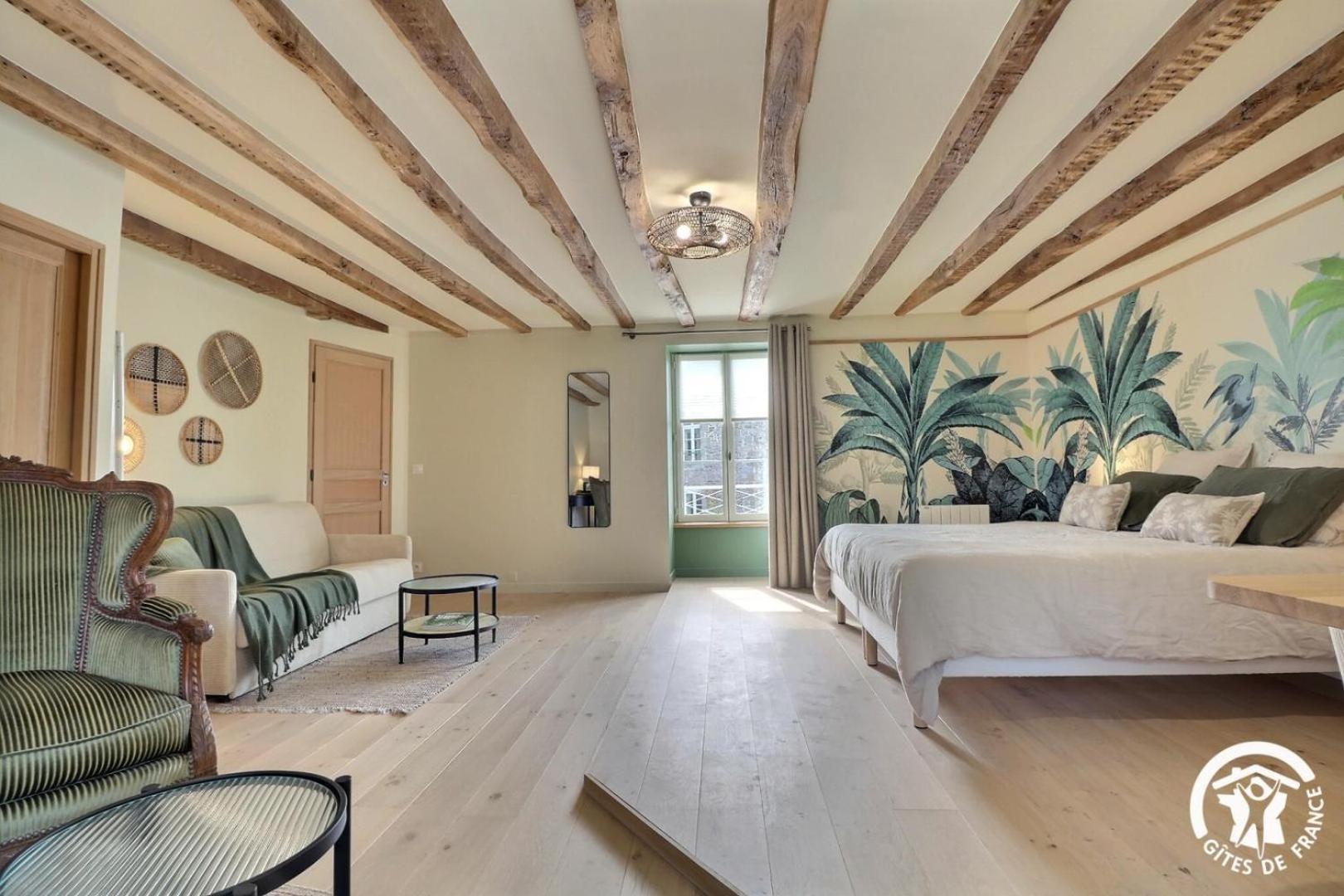 Le Jardin De Quercus Bed & Breakfast Bazouges-la-Perouse Bagian luar foto