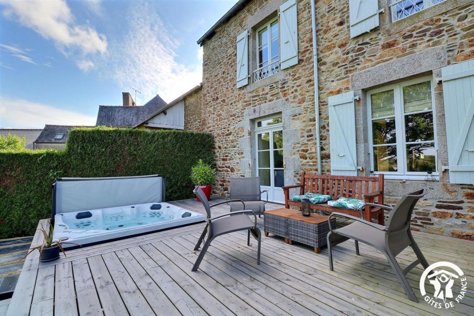 Le Jardin De Quercus Bed & Breakfast Bazouges-la-Perouse Bagian luar foto
